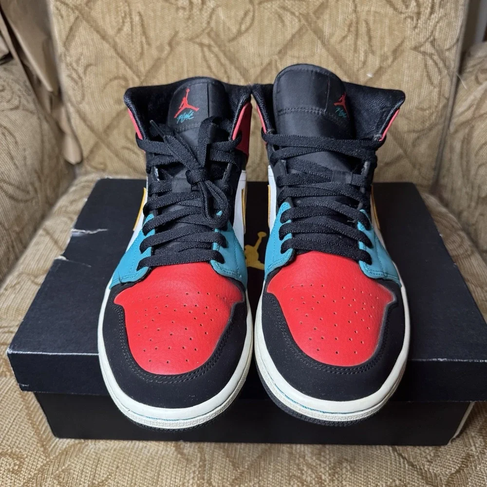 Jordan 1 Mid Bred Multicolor Men's 9.5 Multicolor 554724-125 Athletic Basketball